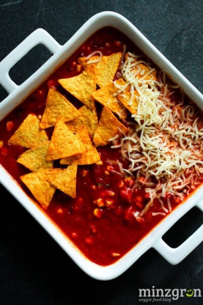 Chili sin Carne Auflauf mit Nachos