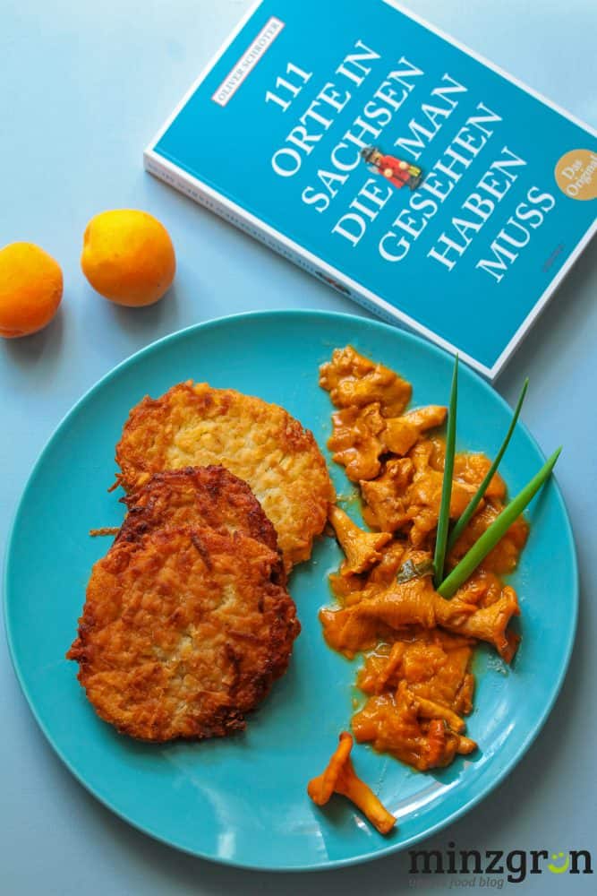 Kartoffelpuffer mit Aprikosen und Pfifferlingen