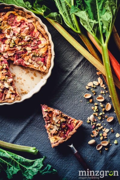 Rhabarber-Himbeer Quarkkuchen