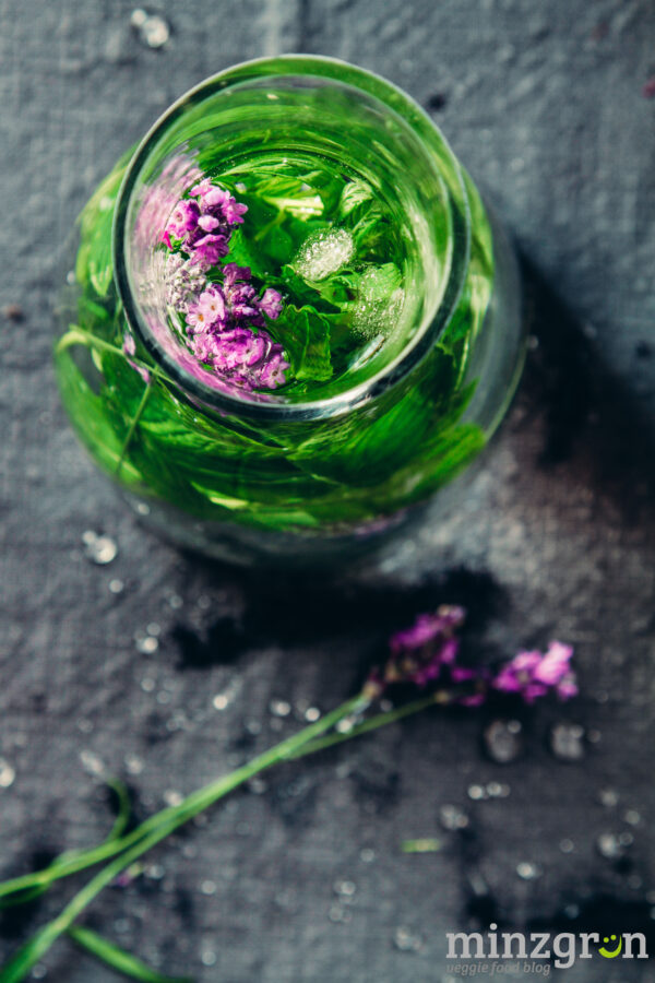 Lavendel Minz Wasser
